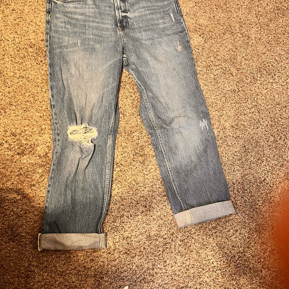 Classic Blue Cropped Jeans